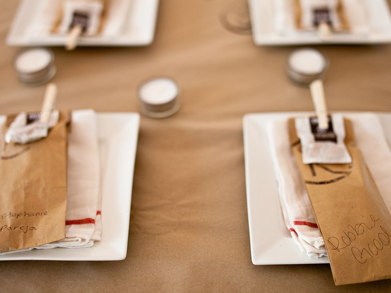  love the kraft paper table runner texas ranch wedding table setting 