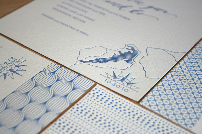 Modern Blue Pattern Letterpress Wedding Invitation5 500x333 Hannah Youngs 