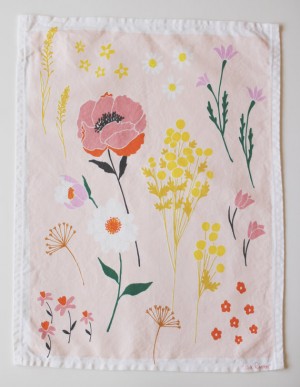 Floral Dishtowel Lisa Rupp 300x387