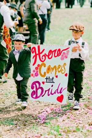 Colorful Here Comes the Bride Sign Michelle March 300x450 Wedding Stationery Inspiration: Here Comes the Bride Signs