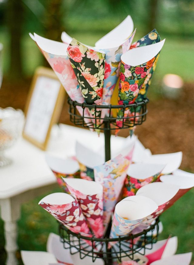 Outdoor Wedding Stationery Inspiration / Oh So Beautiful Paper