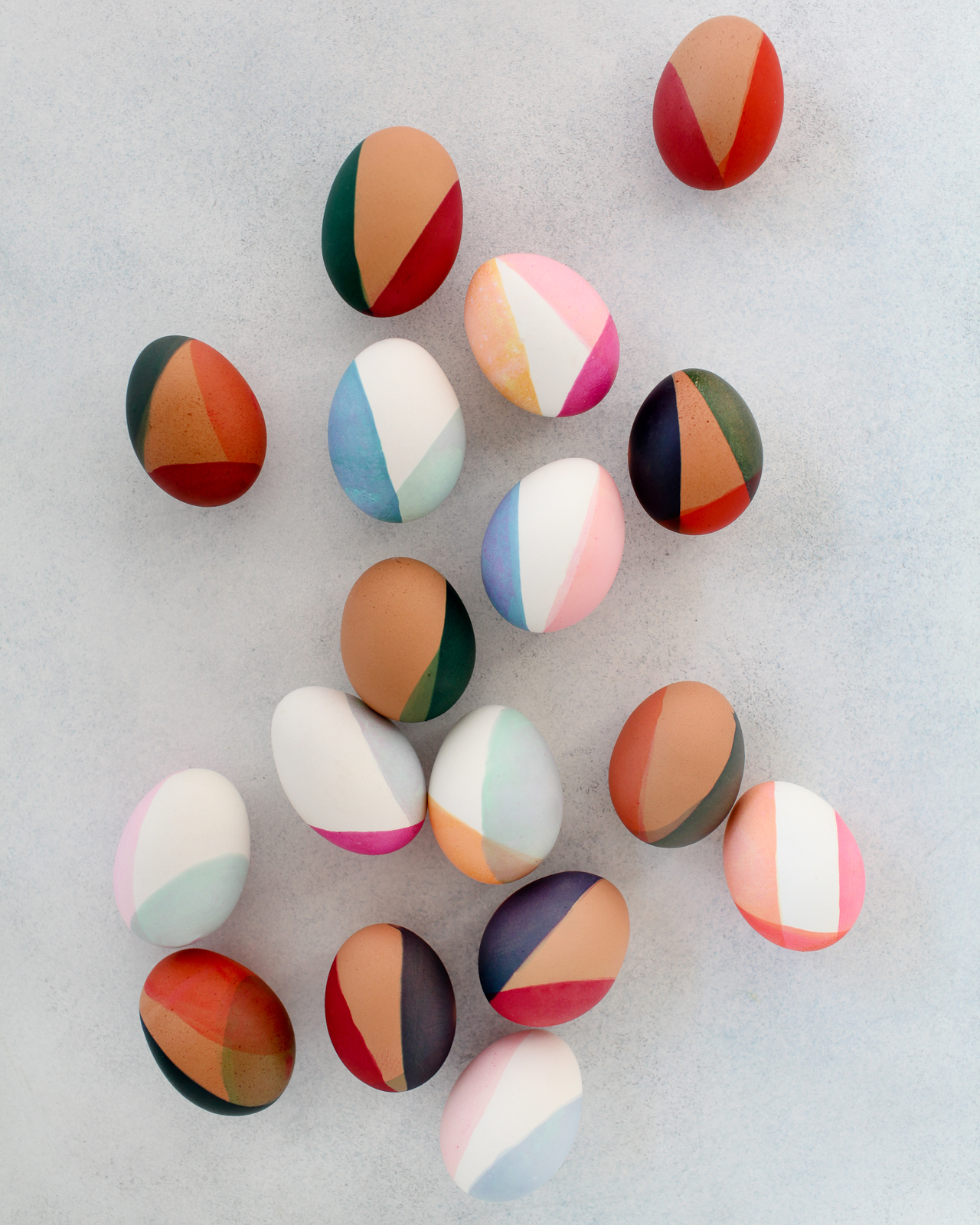 DIY Modern Color Blocked Easter Eggs