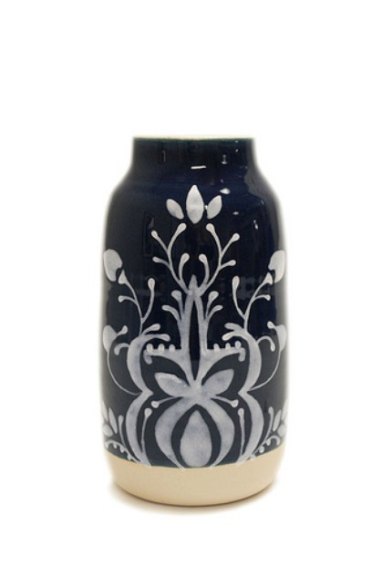 Stephanie-kao-midnight-blue-ceramic-vase