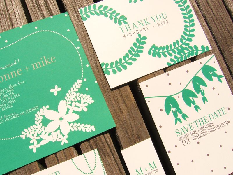 Green-garden-suite-wedding-invitation