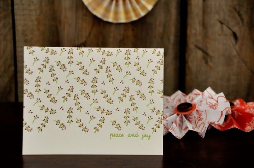 Chewing-the-Cud-holiday-berries-card