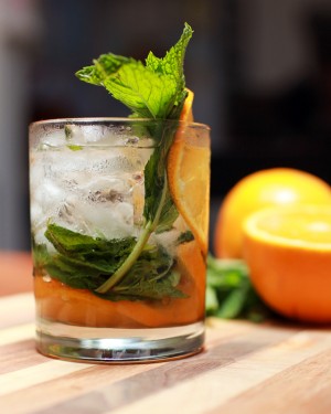 Cocktail Recipe: Orange Mint Smash via Oh So Beautiful Paper (2)