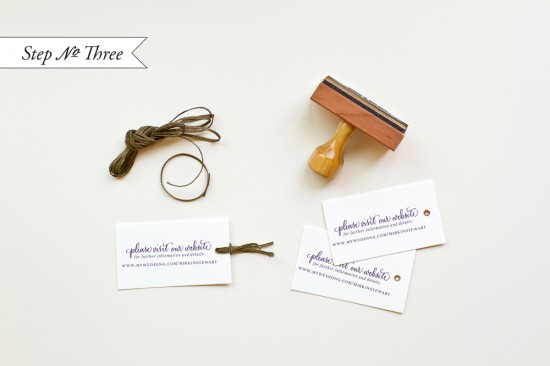 DIY Tutorial: Kraft Paper Rubber Stamp Wedding Invitations by Antiquaria via Oh So Beautiful Paper