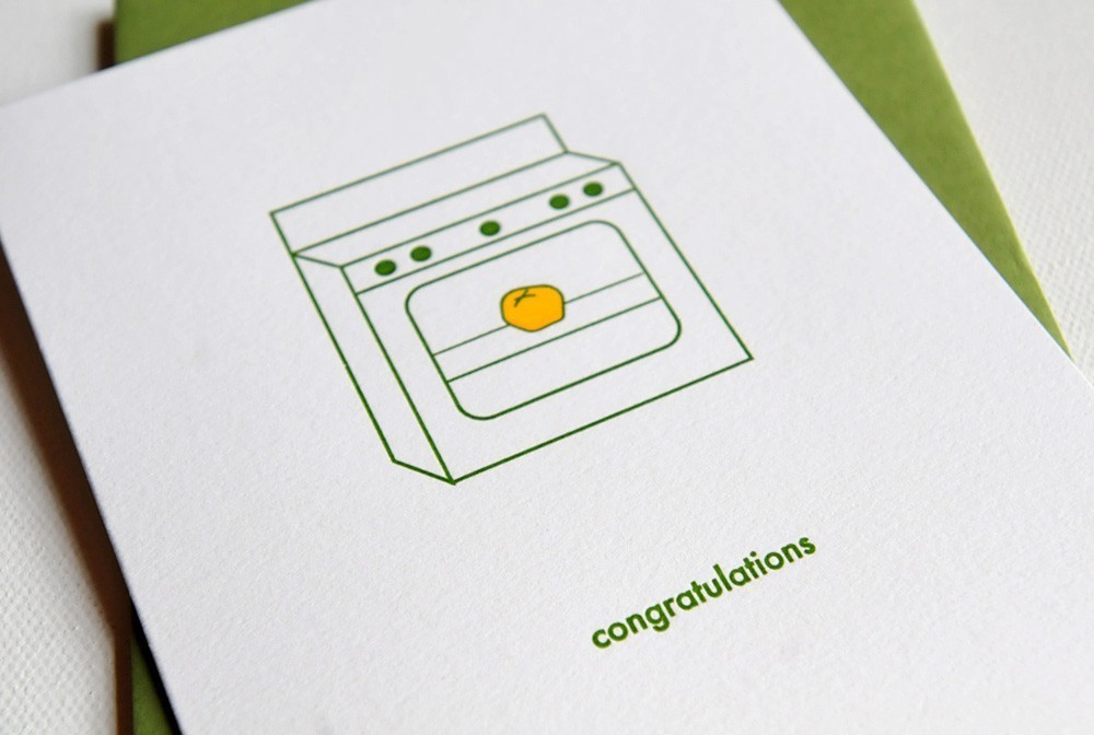 Oven  Congratulations You/'ve Got A Bun In The Oven Baby Greeting Card