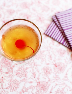 Signature Cocktail Recipe: The Delbarton Burns via Oh So Beautiful Paper (7)