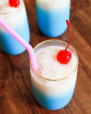 Signature Cocktail Recipe: Coconut Milk Pina Colada via Oh So Beautiful Paper (35)