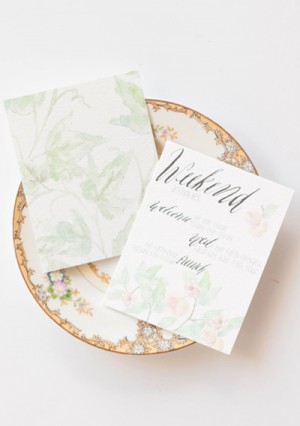 Floral-Illustrated-Calligraphy-Wedding-Invitations-Moira-Design-Studio7