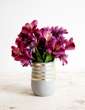 The-Object-Enthusiast-Gray-Gold-Stripe-Vase