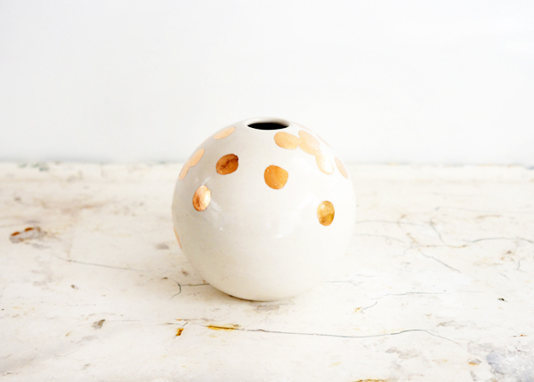 The-Object-Enthusiast-White-Gold-Polka-Dot-Vase