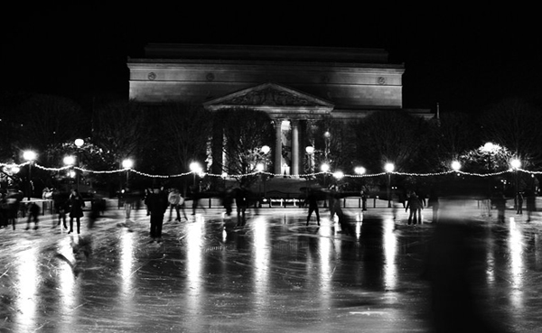 DC-Guide-Winter-Activities-Outdoor-Ice-Skating