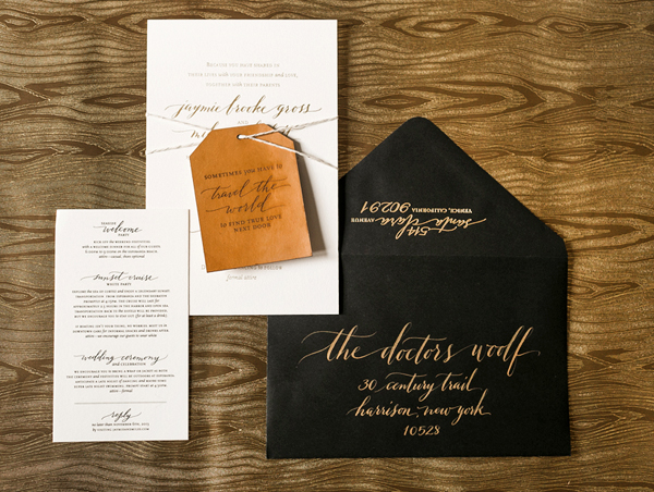 Calligraphy-Gold-Foil-Wedding-Invitations-Atheneum-Creative