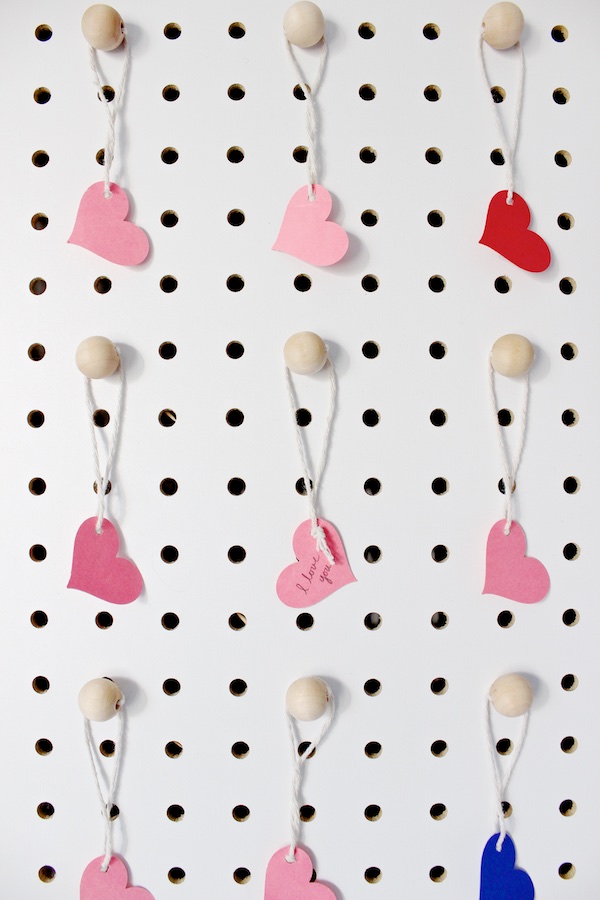 DIY Tutorial: Love Note Pegboard by Fabric Paper Glue for Oh So Beautiful Paper