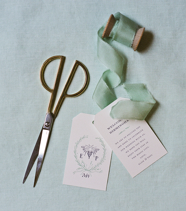Mint and Navy Calligraphy Wedding Invitations / Photo Credit: Mandy Busby Creative / Design by Holly Hollon