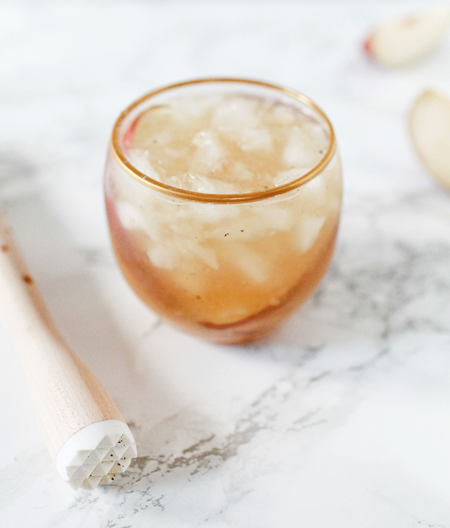 Bourbon Pear Vanilla Bean Smash Cocktail Recipe / Liquorary for Oh So Beautiful Paper