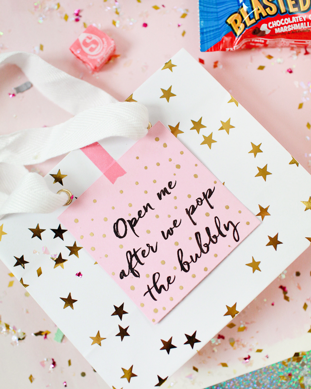 New Year's Eve Party Printables / Oh So Beautiful Paper