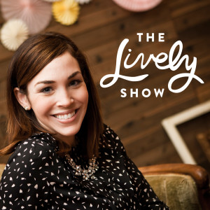 Hello Brick + Mortar: Small Business Advice by Emily Blistein of Clementine for Oh So Beautiful Paper / The Lively Show Podcast