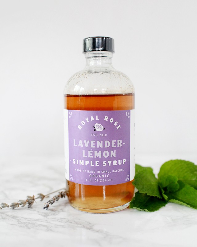 Lavender-Lemon Collins Cocktail Recipe / Oh So Beautiful Paper