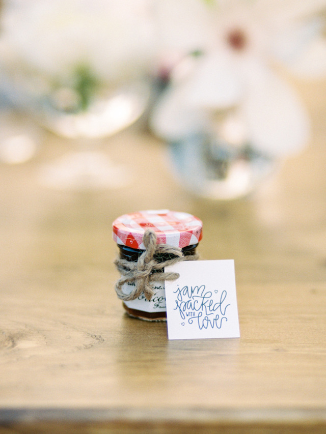 Wedding Stationery Inspiration: Edible Wedding Favors â€“Â Jam Jars / Oh So Beautiful Paper