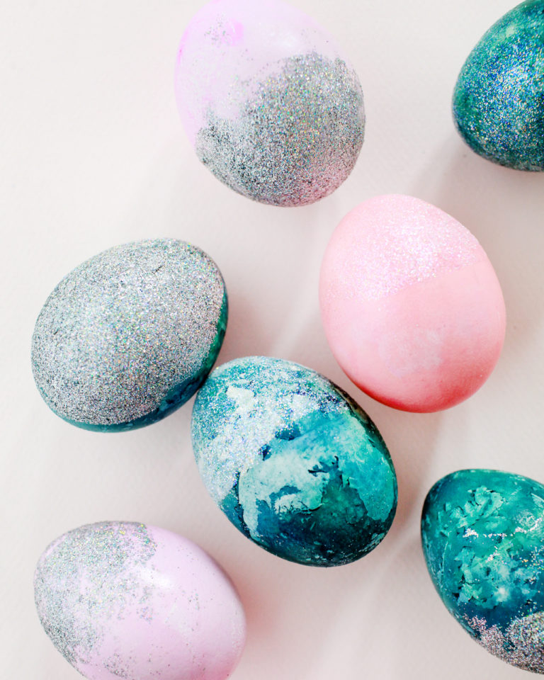 DIY Hologram Glitter Dipped Easter Eggs