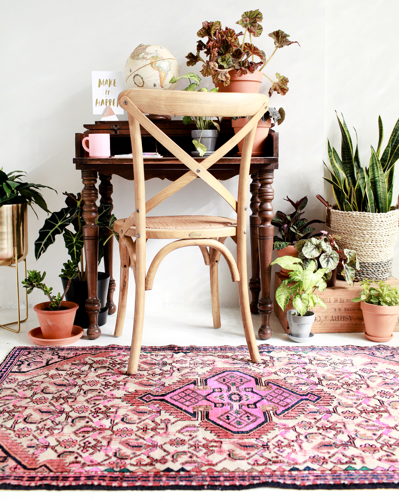 How to Find the Perfect Vintage Rug from eBay