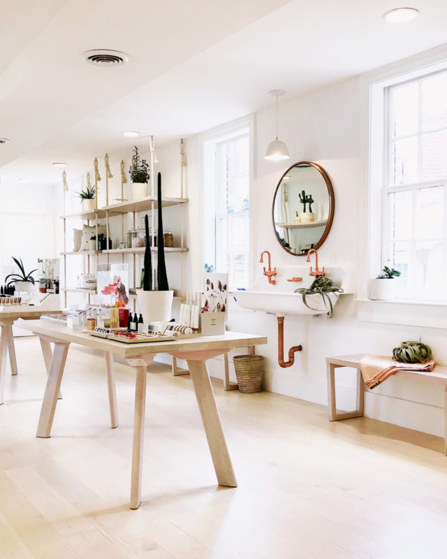 Secret Spots For The Best Gifts In Washington Dc - d4turbq