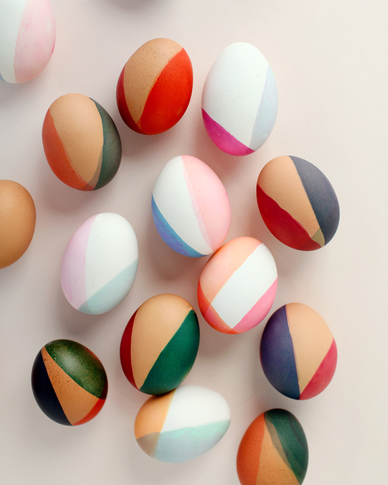 DIY Modern Color-Blocked Easter Eggs