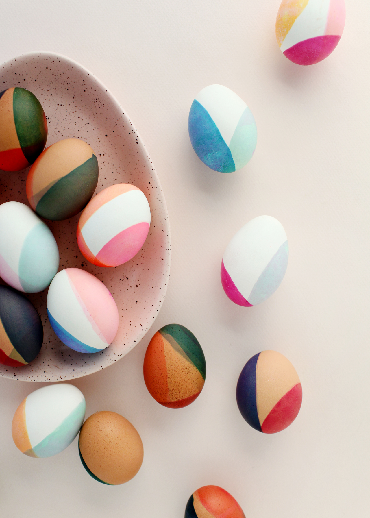 DIY Modern Color Blocked Easter Eggs