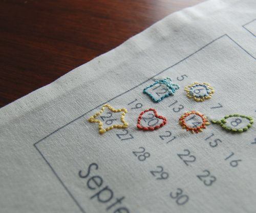 Fabric-embroider-calendar2